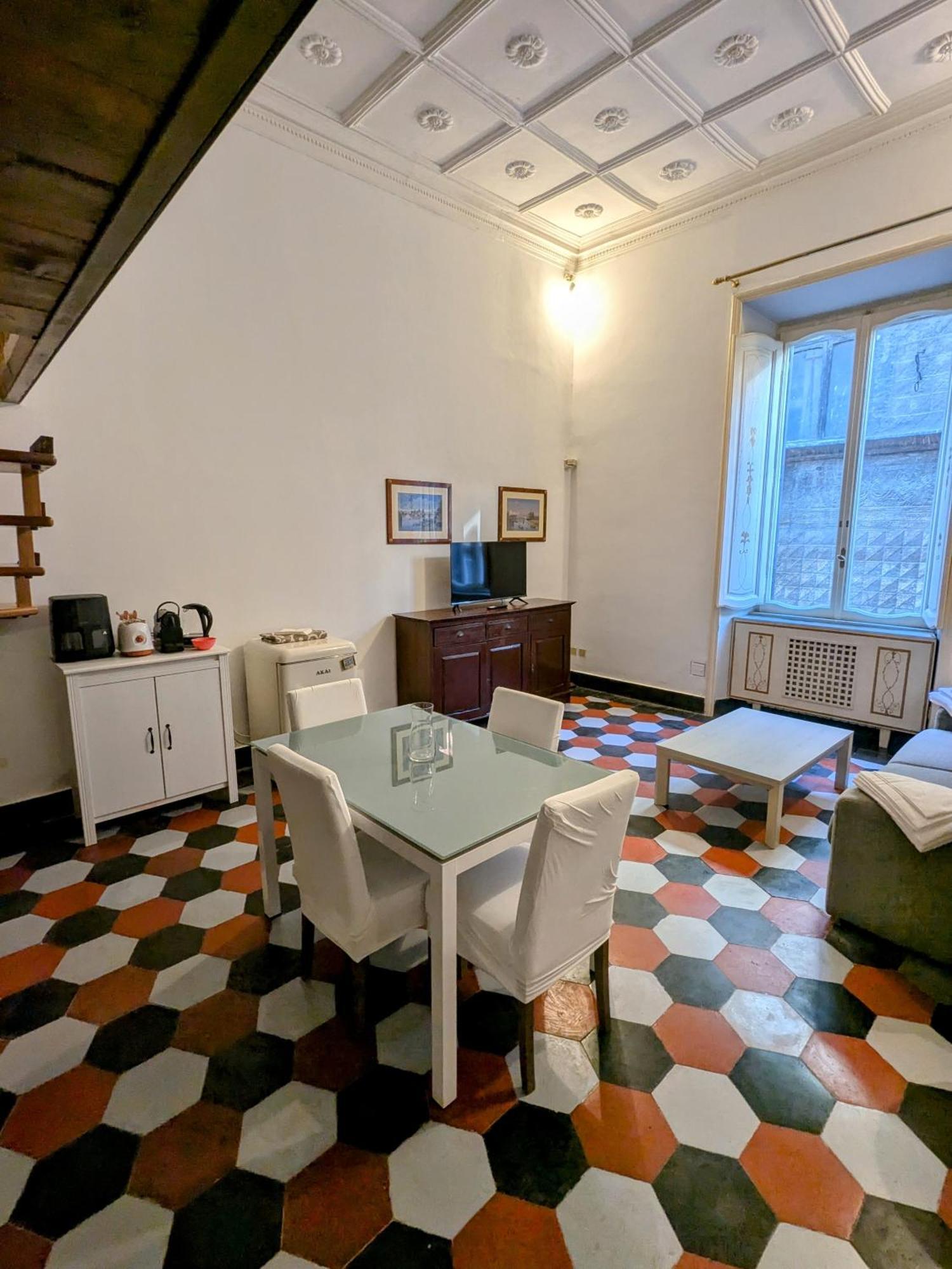 Apartment Lovely Piazza Navona Rome