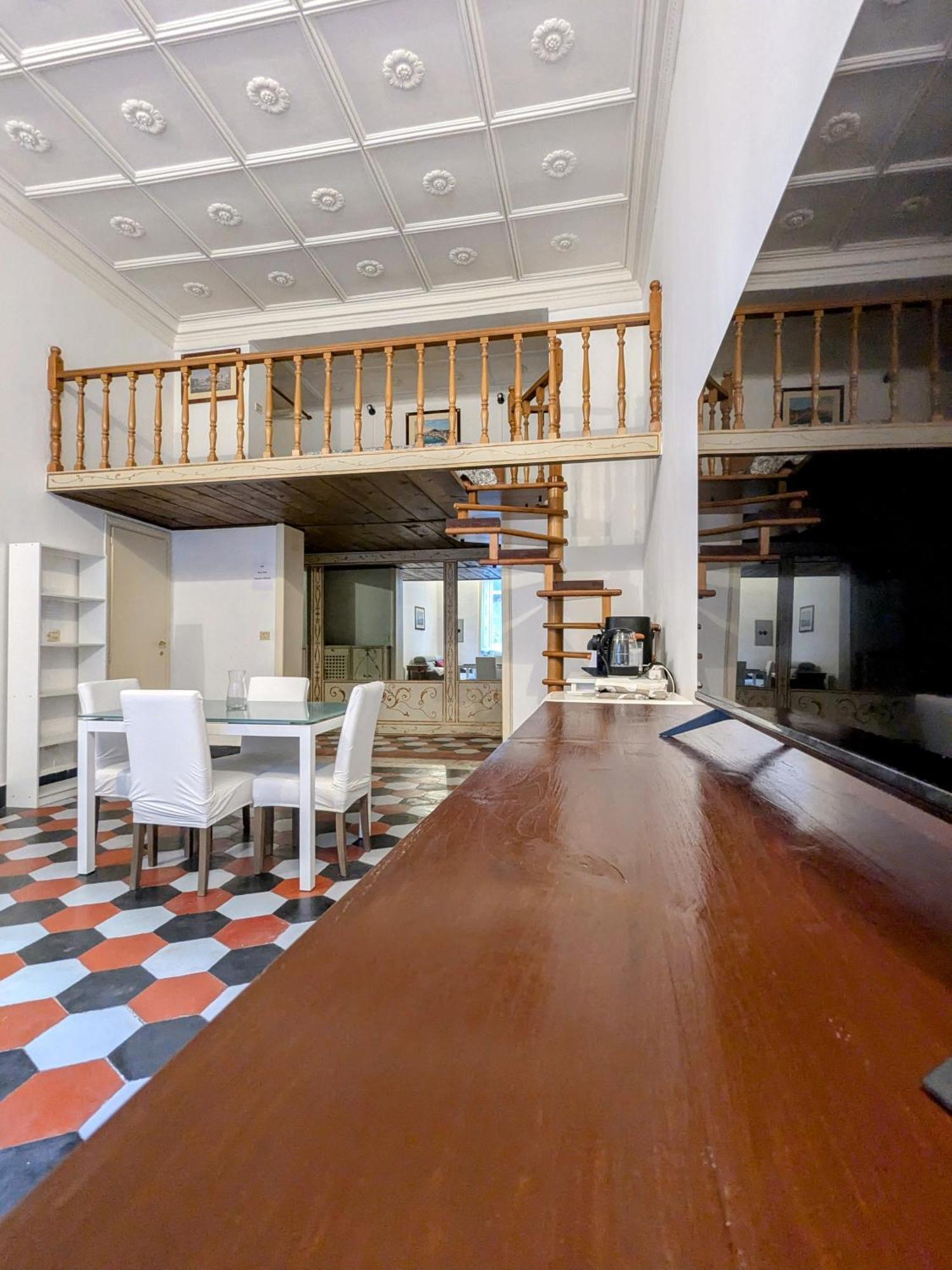 Lovely Piazza Navona Apartment Rome